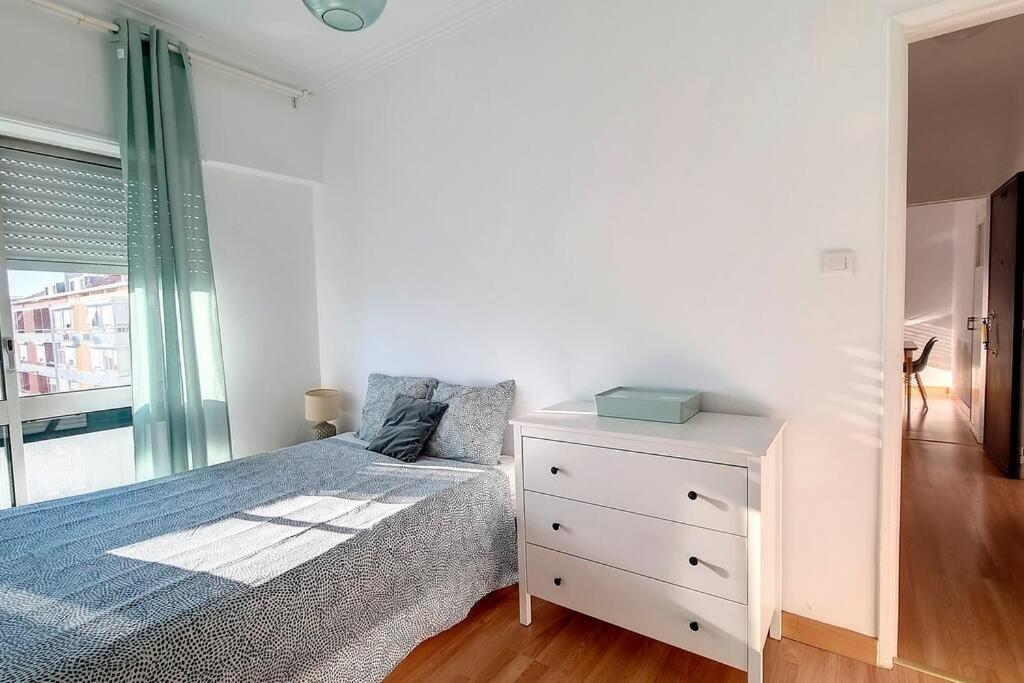 Cozy One Bedroom Apartment Lisboa Εξωτερικό φωτογραφία